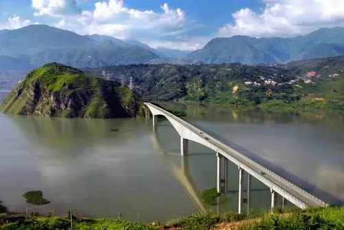 又是黃色預警 逃離成都,最快2h,一路飆攏 攀西陽光第一城 曬太陽